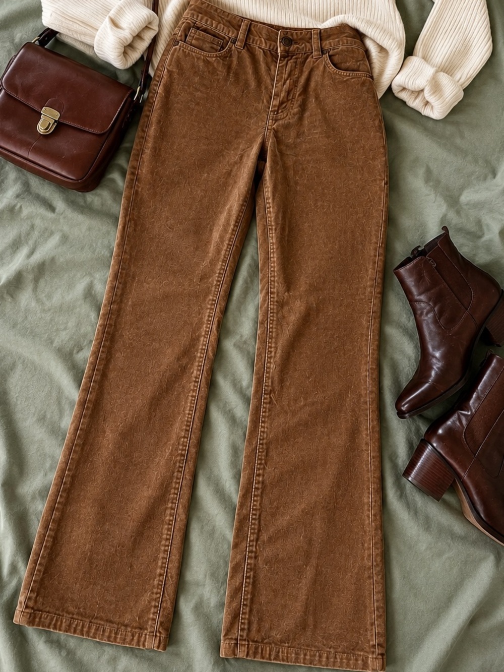 Women's High-Rise Straight-Leg Jeans in Brown